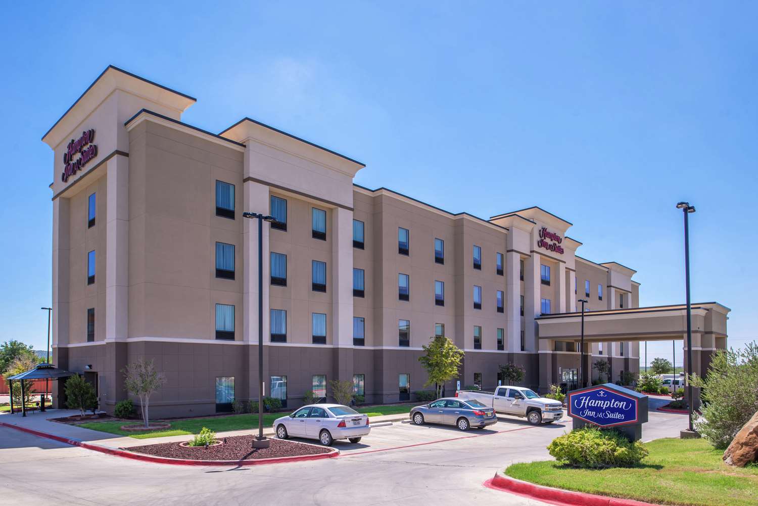 Hampton Inn & Suites Big Spring 2