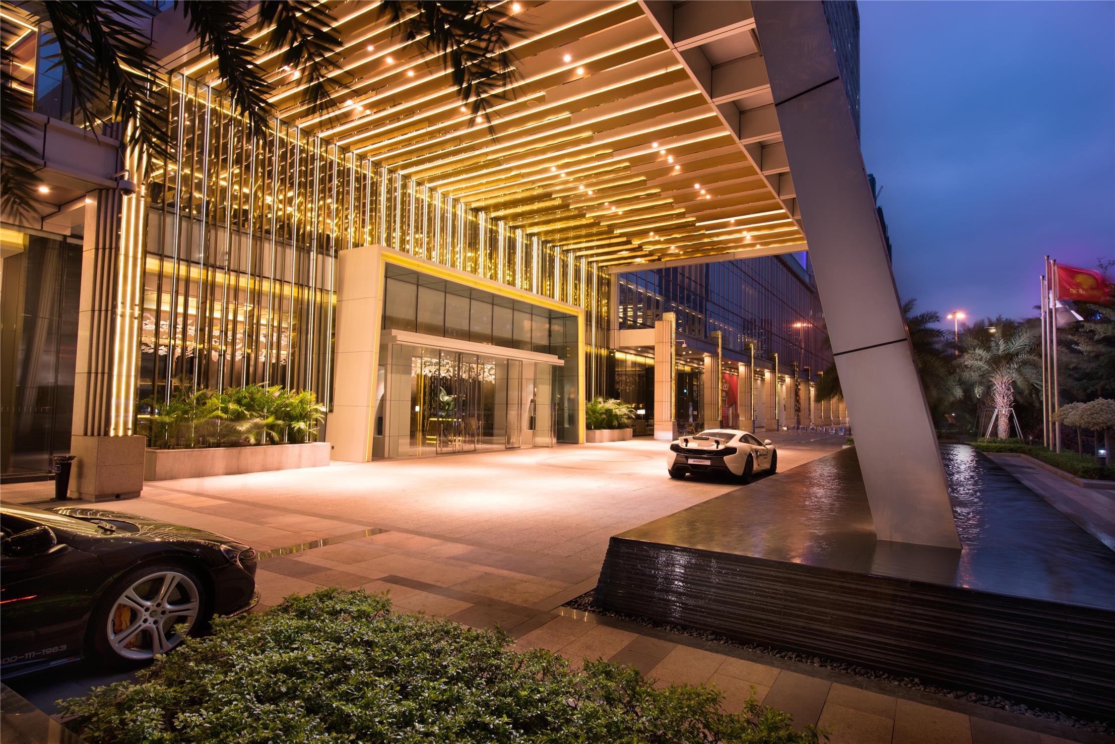 Hilton Shenzhen Futian 2