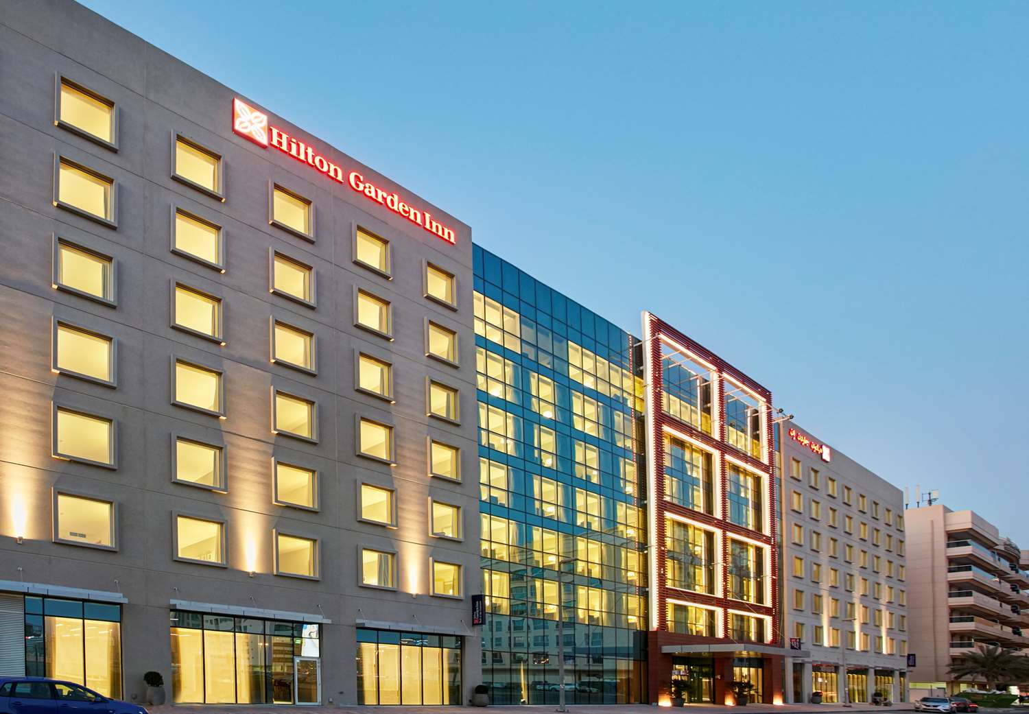 Hilton Garden Inn Dubai, Mall Avenue 1