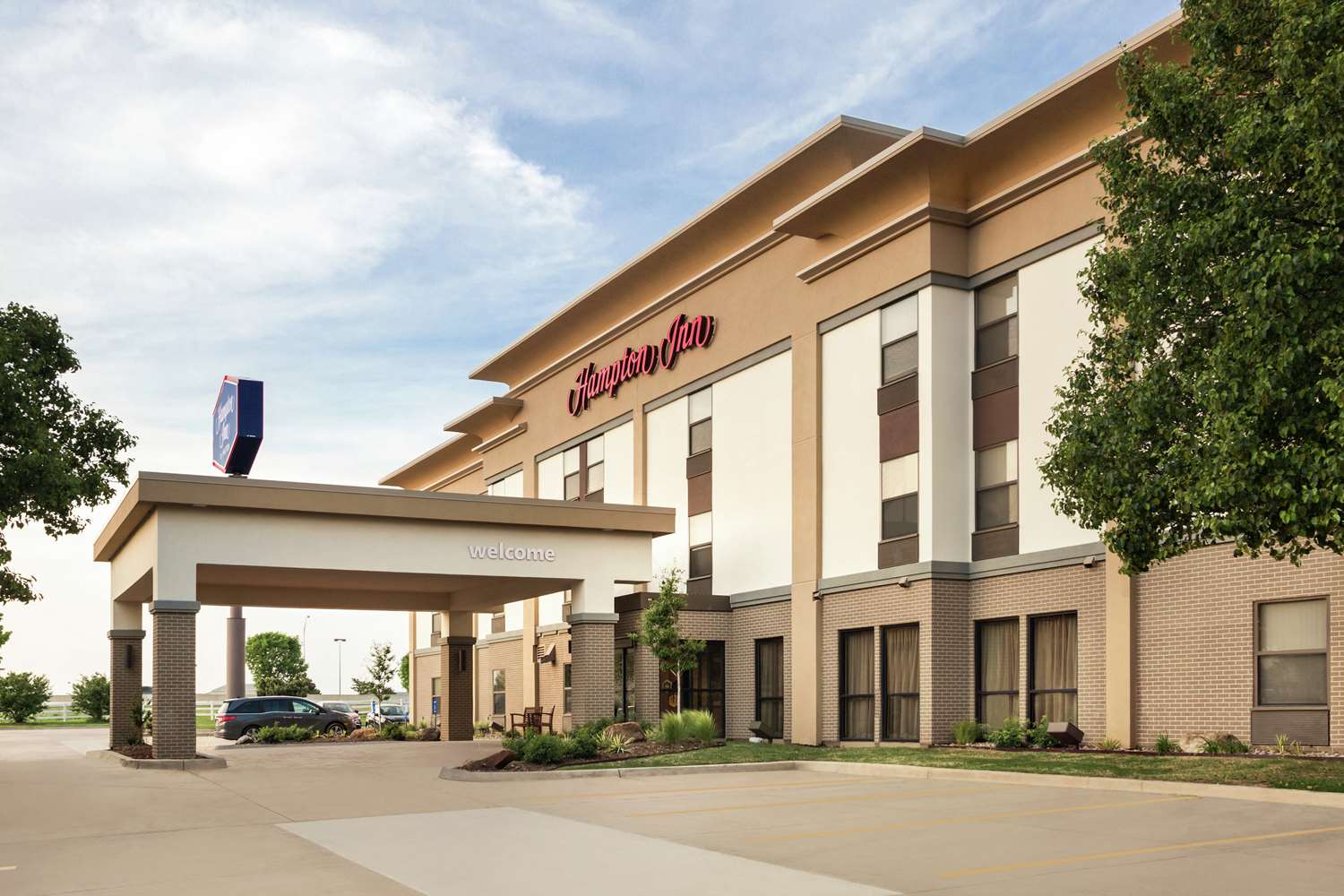 Hampton Inn Shawnee 2