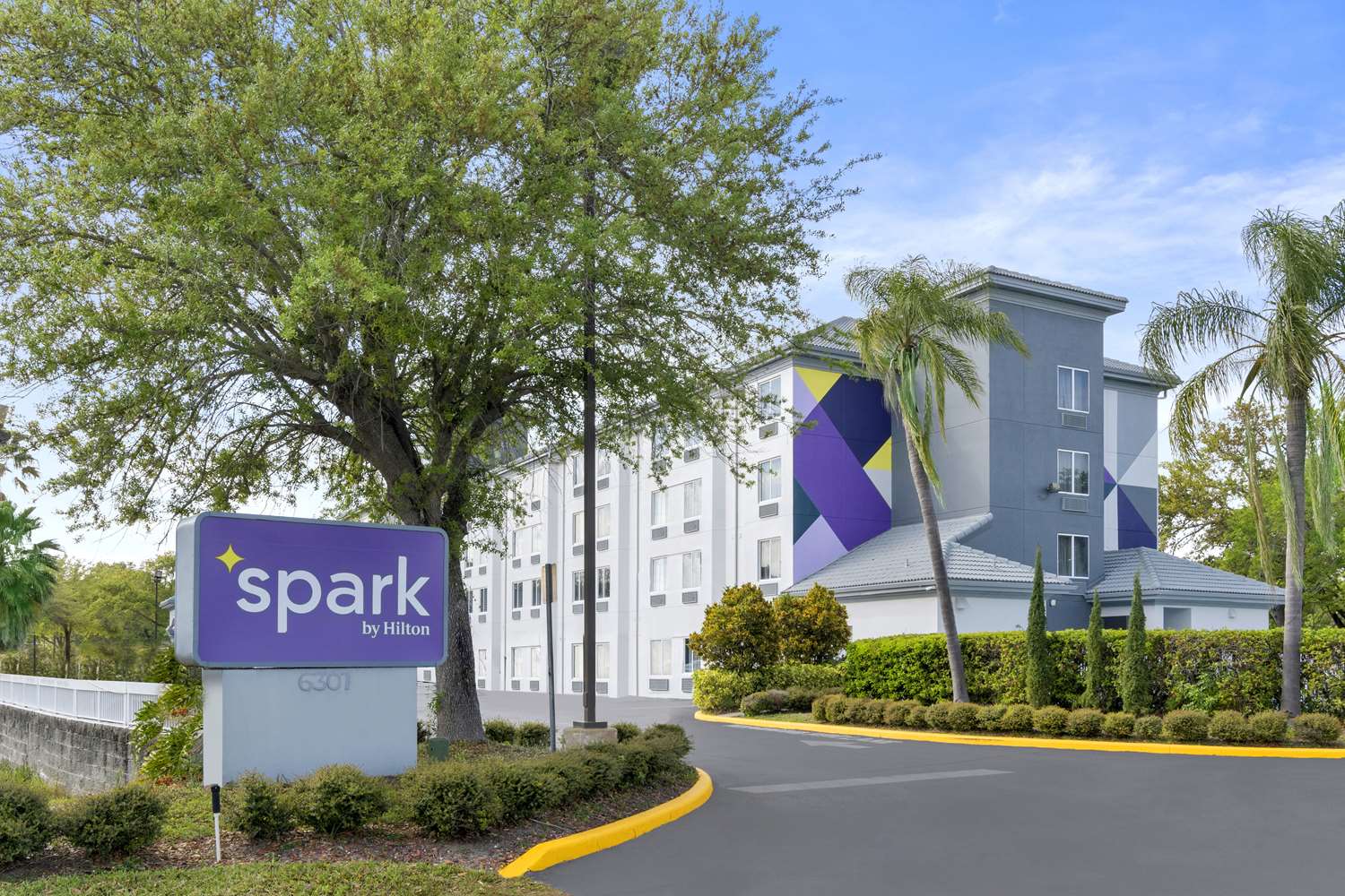 Spark by Hilton Orlando near SeaWorld 1