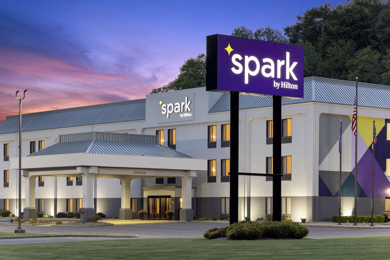 Spark By Hilton Newcomerstown 2