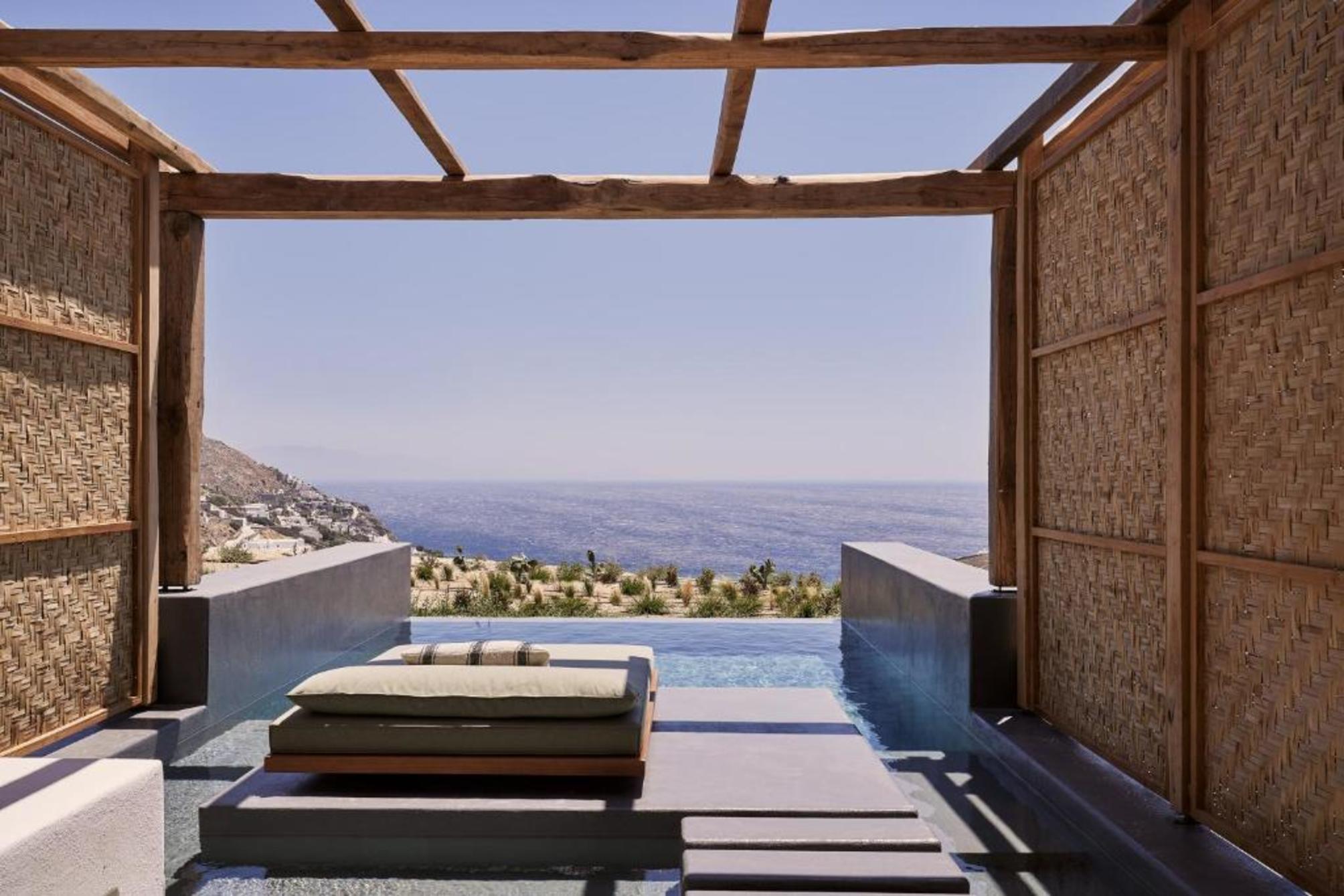 Archipelagos All Suites 1