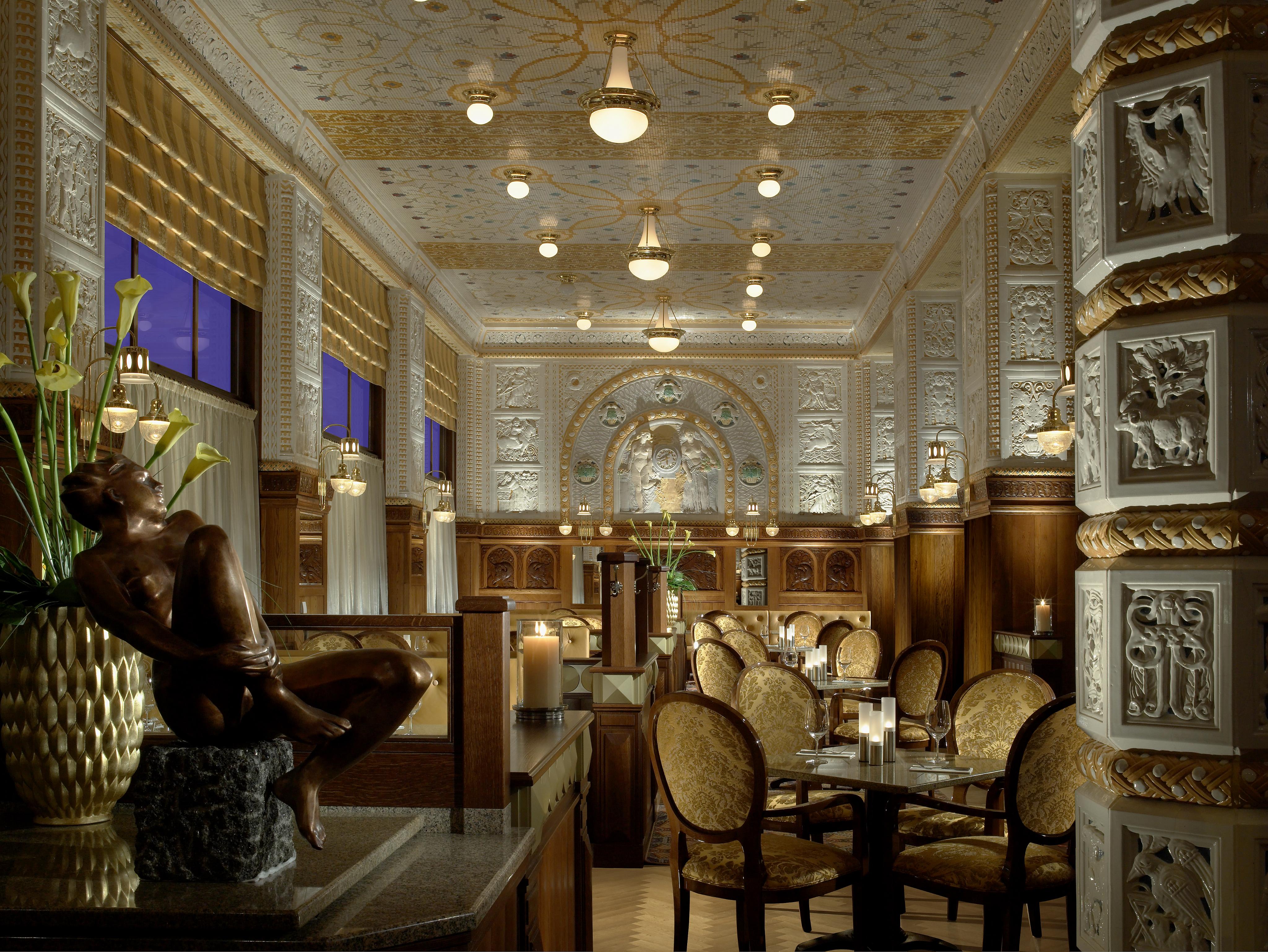 Art Deco Imperial Hotel 1