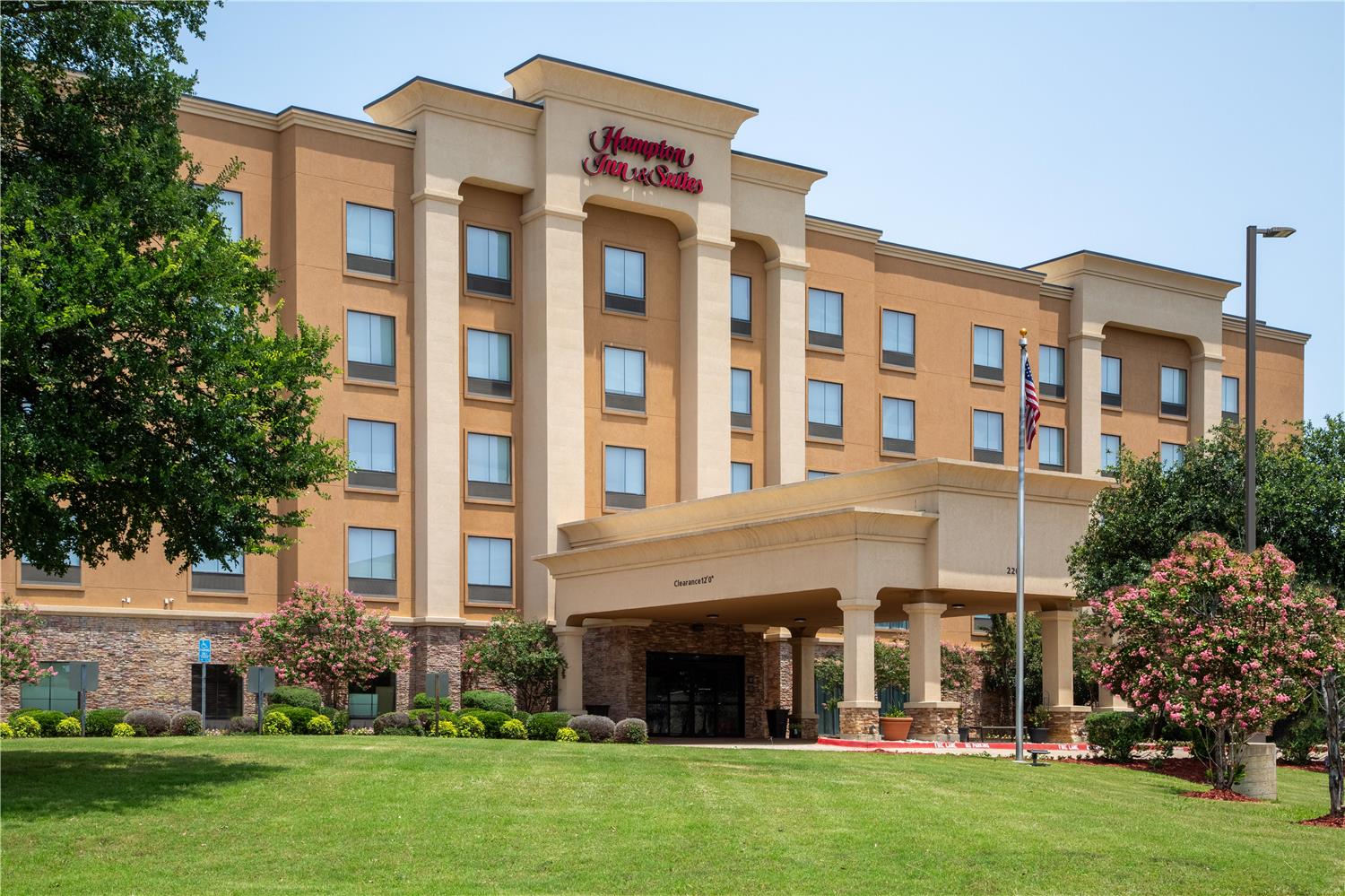Hampton Inn & Suites Dallas-Arlington Nrth-Entertainmnt Dist 1
