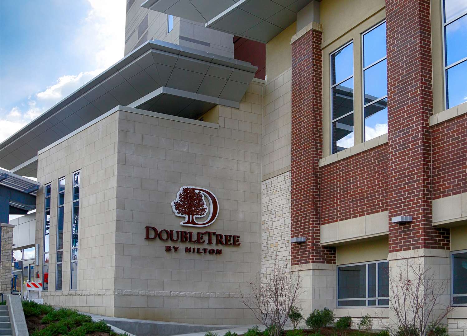 DoubleTree by Hilton Lawrenceburg 2