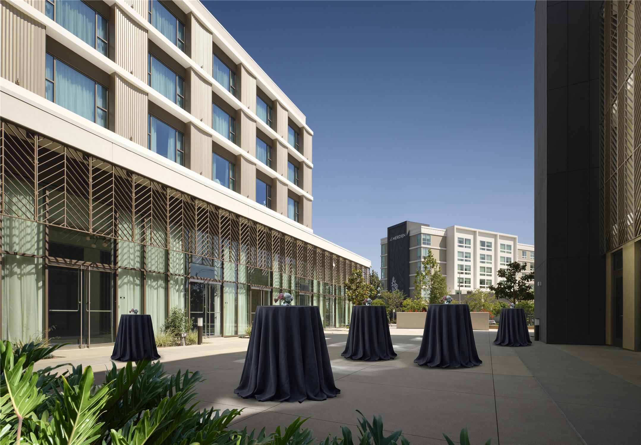 Hilton Arcadia Los Angeles 2
