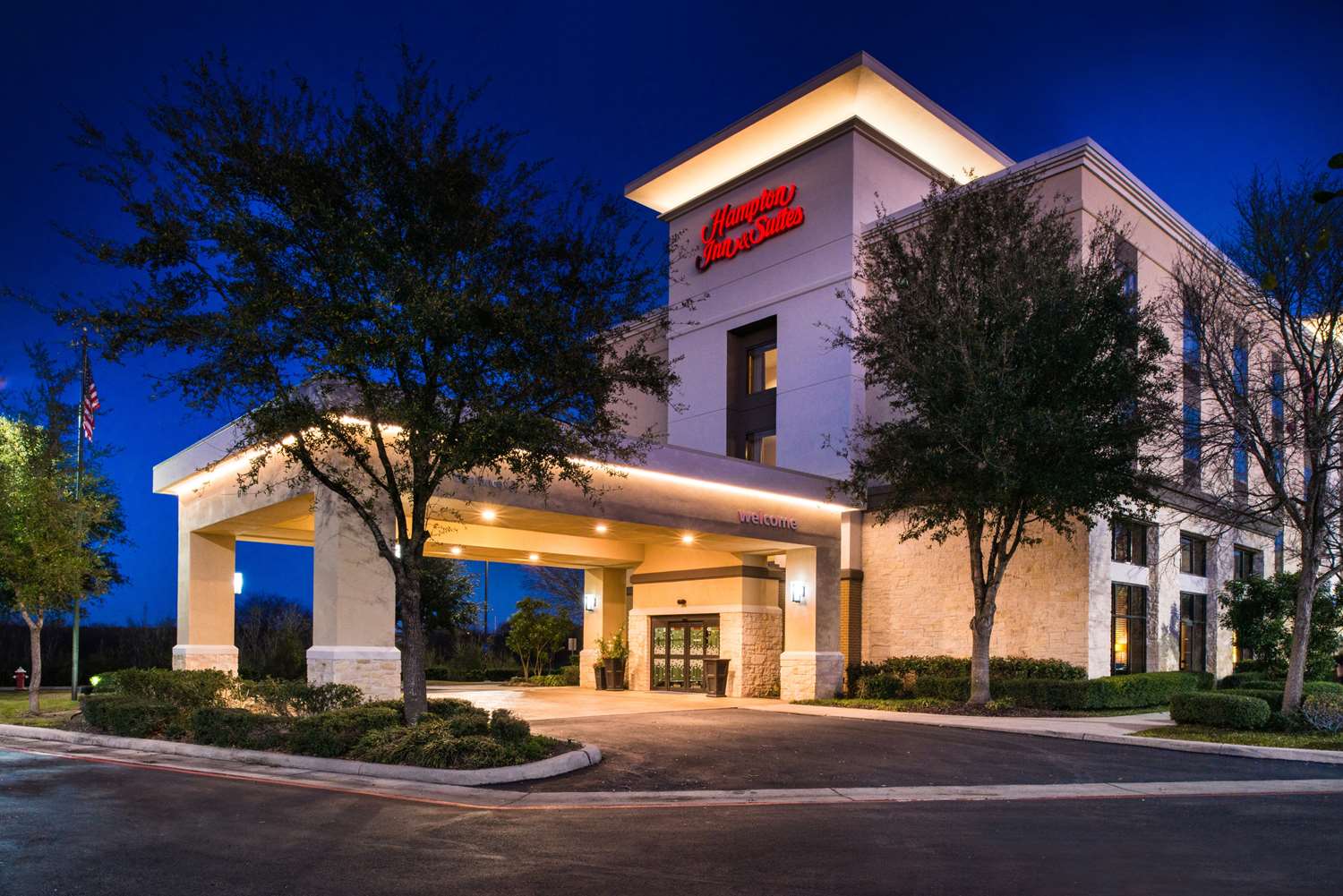 Hampton Inn & Suites Schertz 1