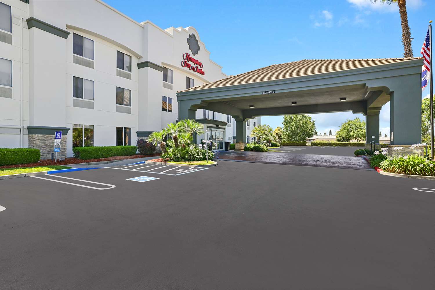 Hampton Inn & Suites Modesto-Salida 2