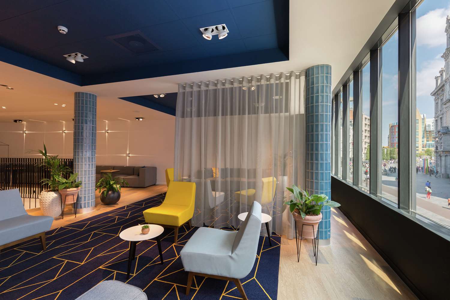 Hampton by Hilton Antwerp Central Station 2