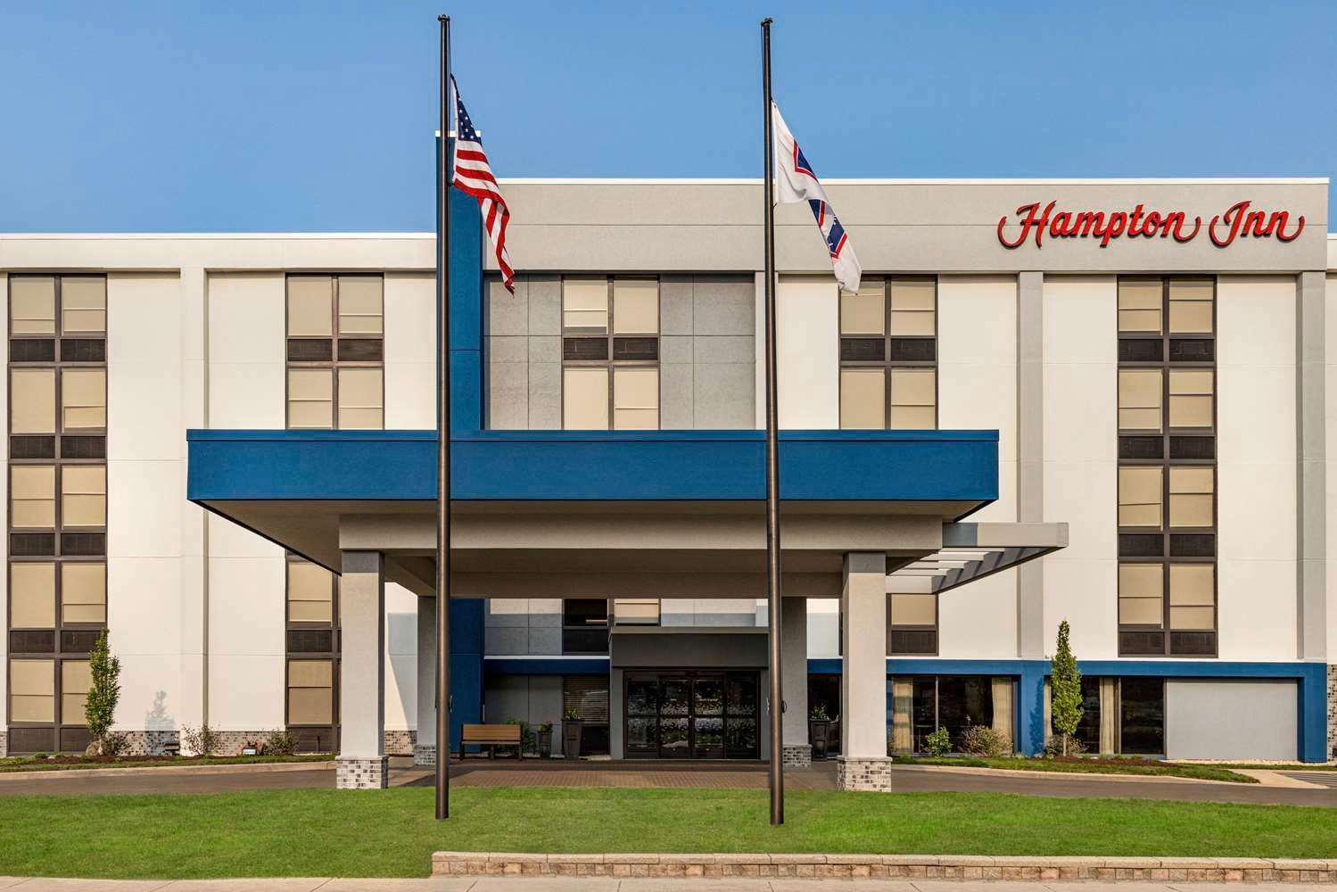 Hampton Inn Chicago-O'Hare International Airport 2