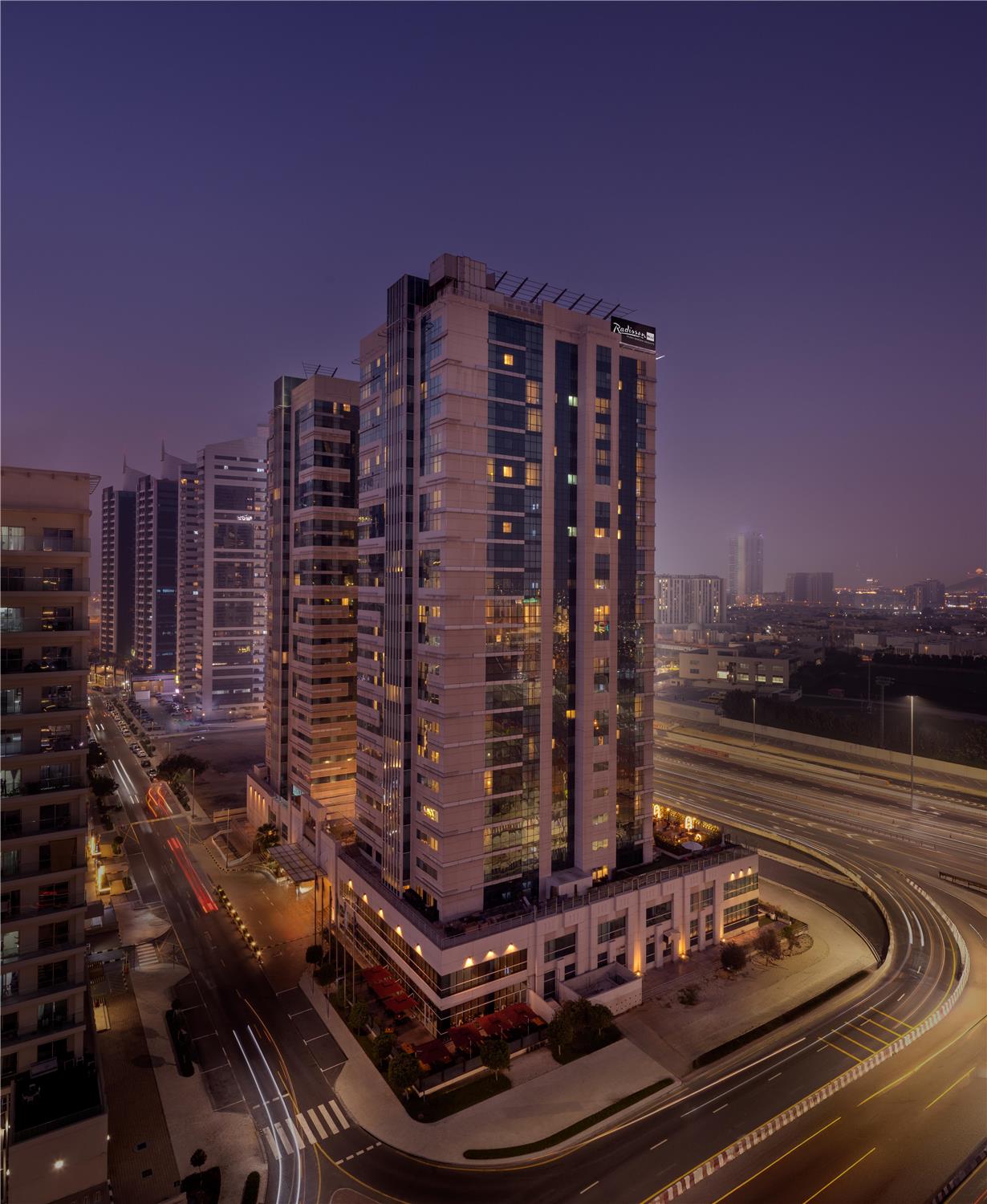 Radisson Blu Hotel, Dubai Barsha Heights 1