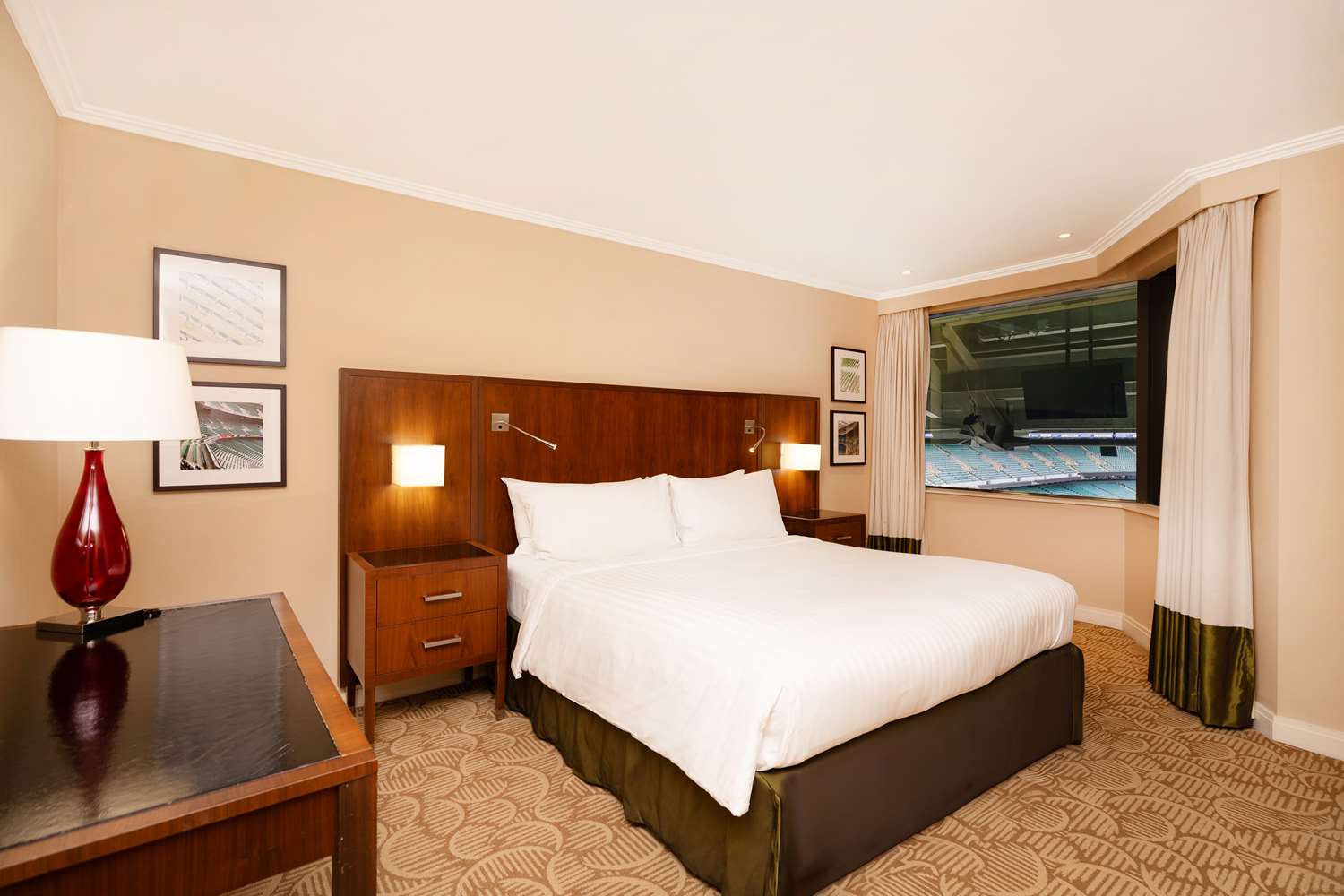 Radisson RED London Twickenham 2