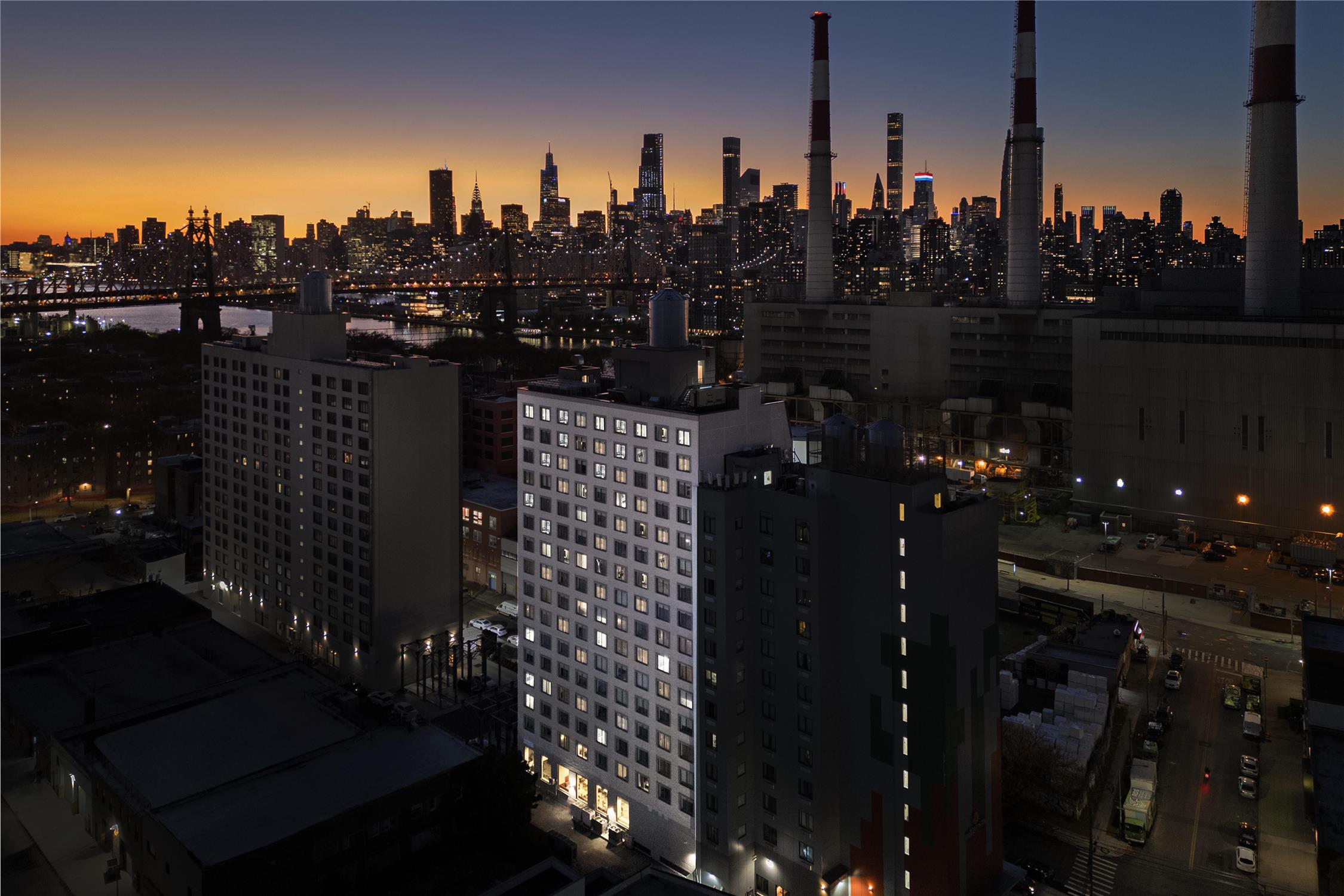DoubleTree by Hilton Long Island City, NY 2