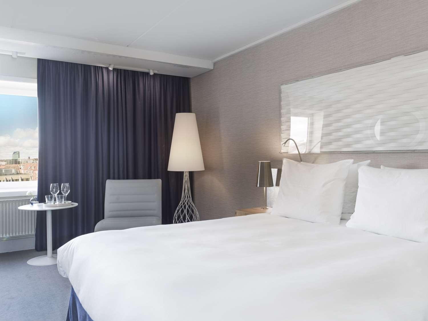 Superior Room with City View