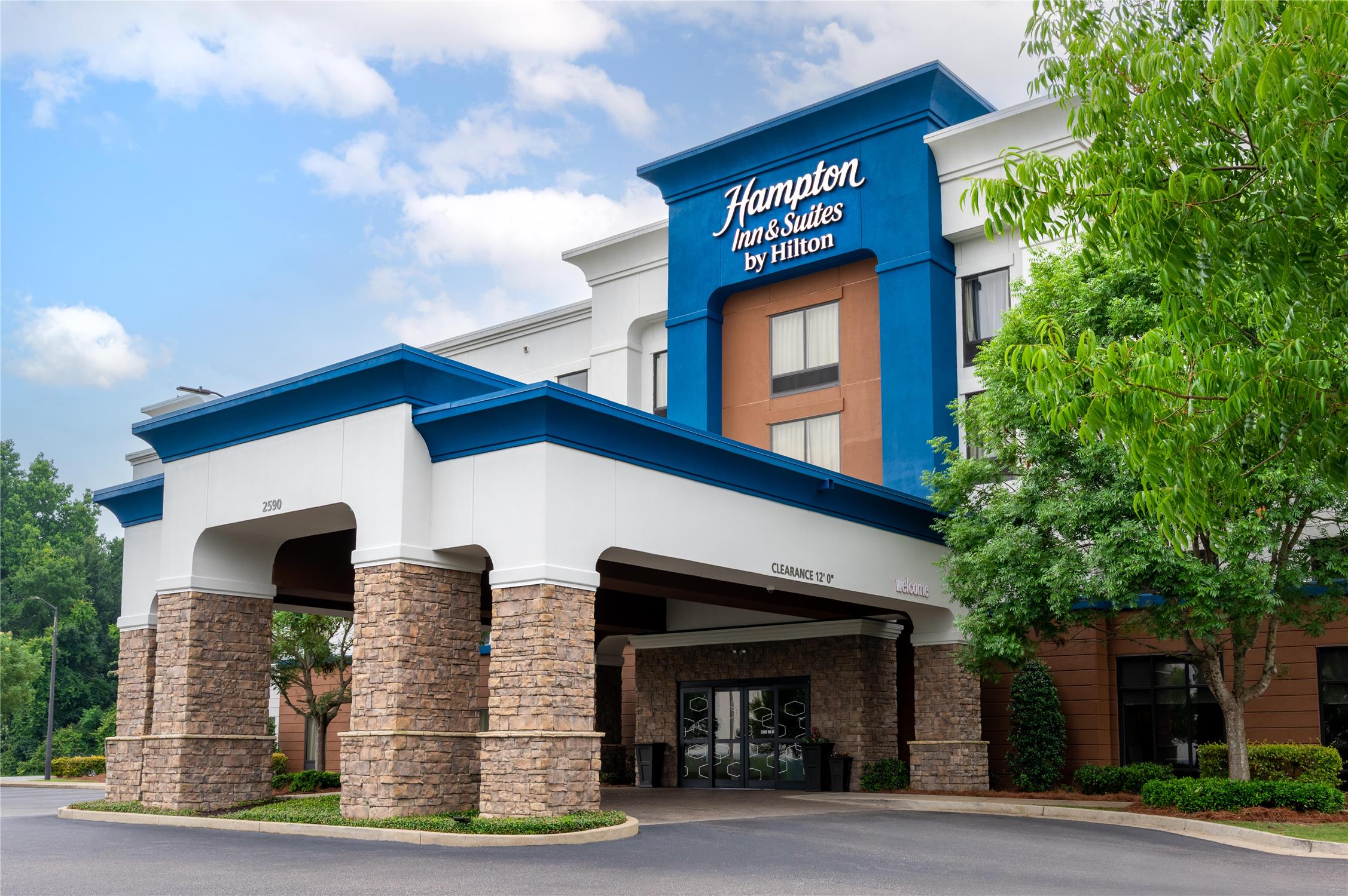 Hampton Inn & Suites Prattville 1