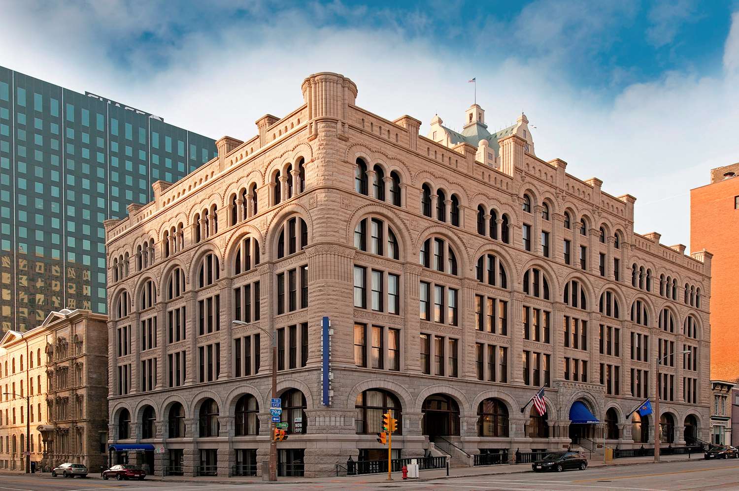 Hilton Garden Inn Milwaukee Downtown 1