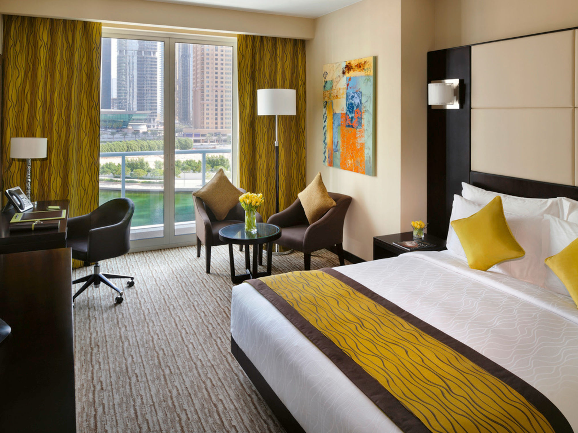 Mövenpick Hotel Jumeirah Lakes Towers Dubai 2
