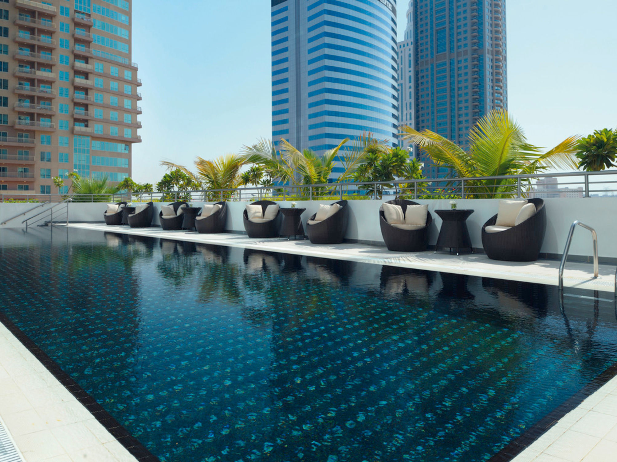 Mövenpick Hotel Jumeirah Lakes Towers Dubai 1