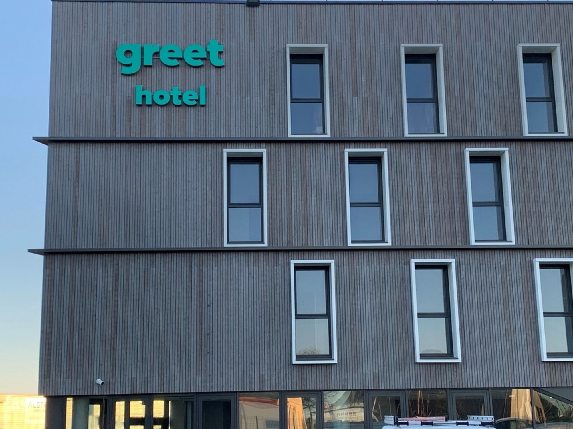 greet Hotel Rennes Pace 1