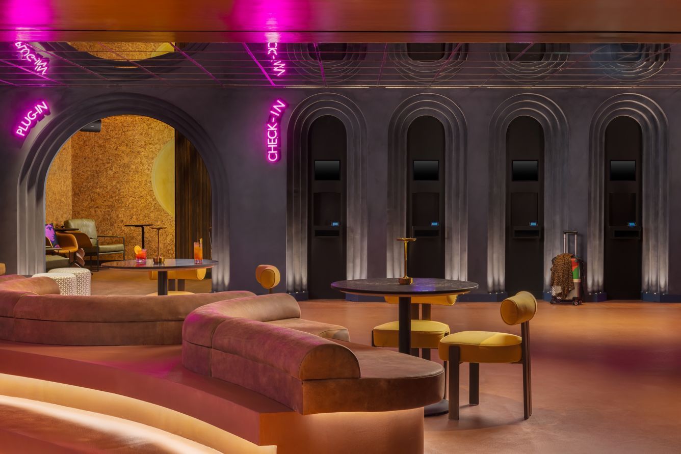 Moxy London Piccadilly Circus 2