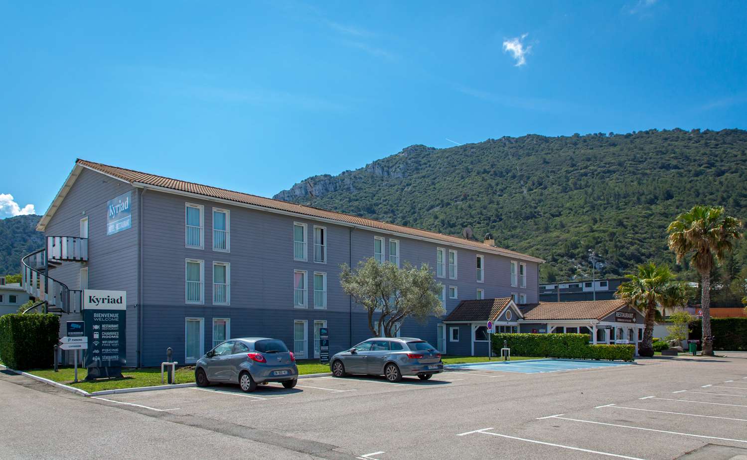ibis Styles Aubagne Gemenos 2
