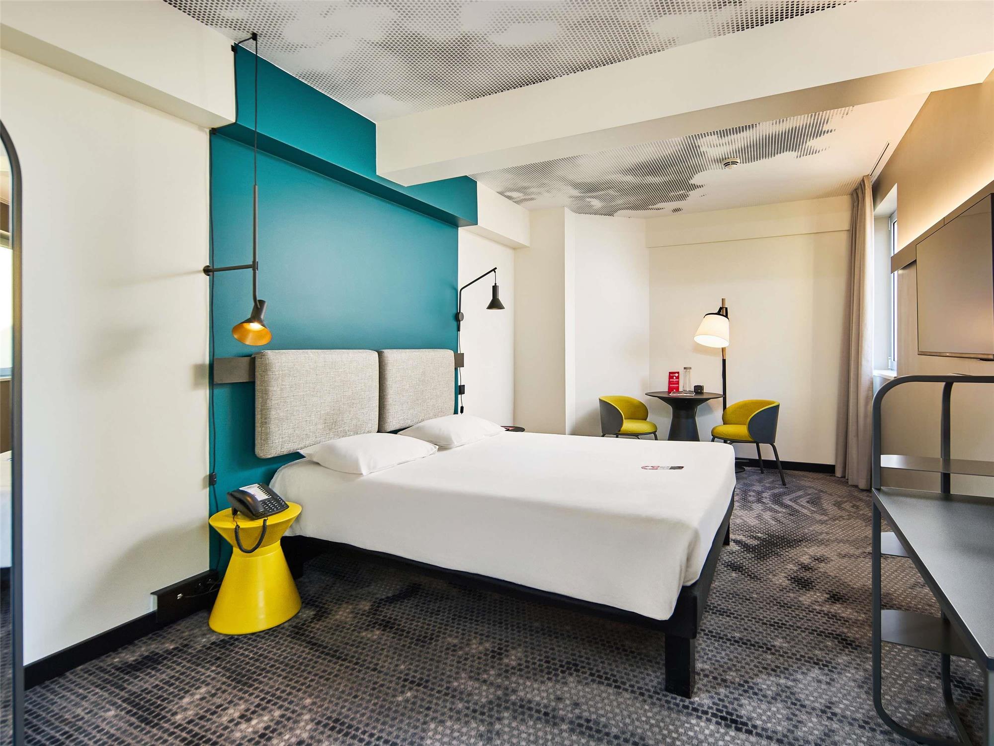 Ibis Praha Wenceslas Square 1