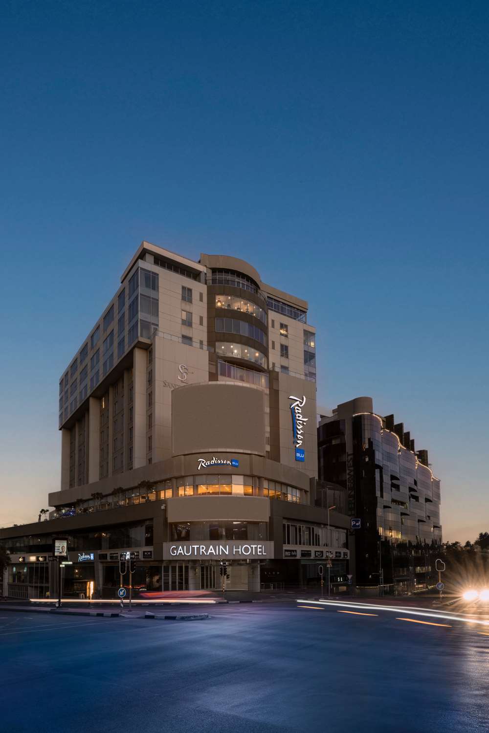 Radisson Blu Gautrain Hotel, Sandton Johannesburg 2