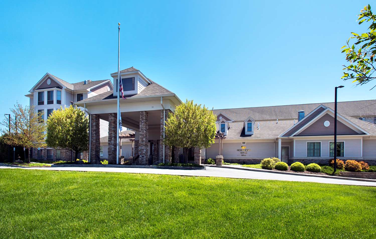 Homewood Suites by Hilton Newburgh-Stewart Airport 1