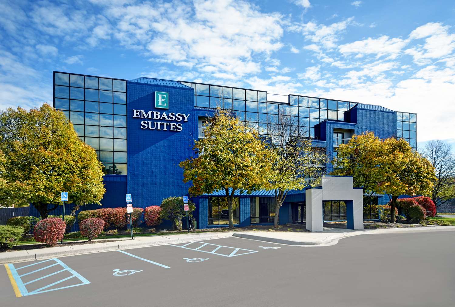 Embassy Suites by Hilton Detroit - Livonia/Novi 1
