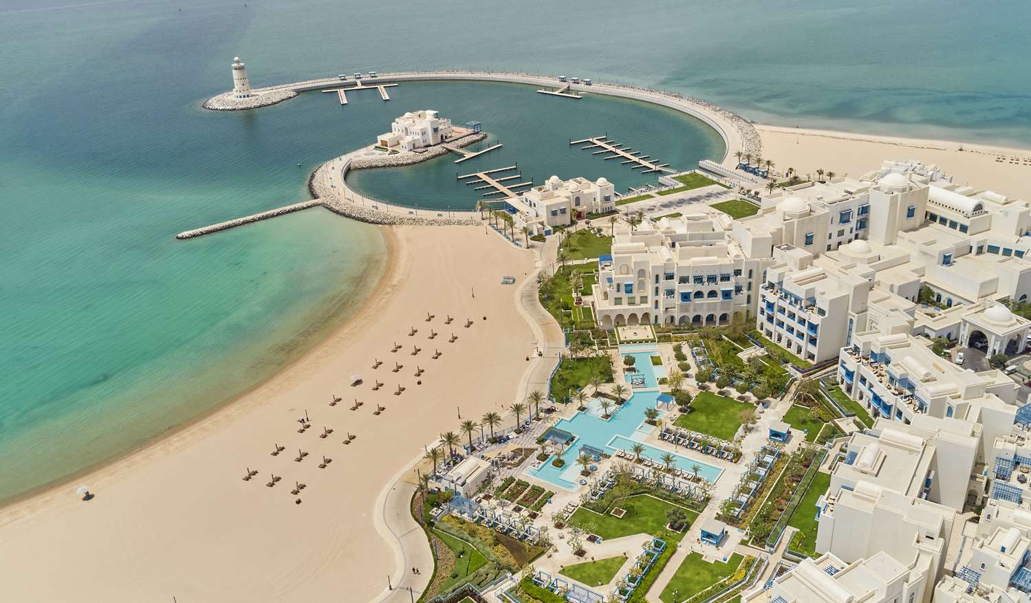 Hilton Salwa Beach Resort and Villas 1