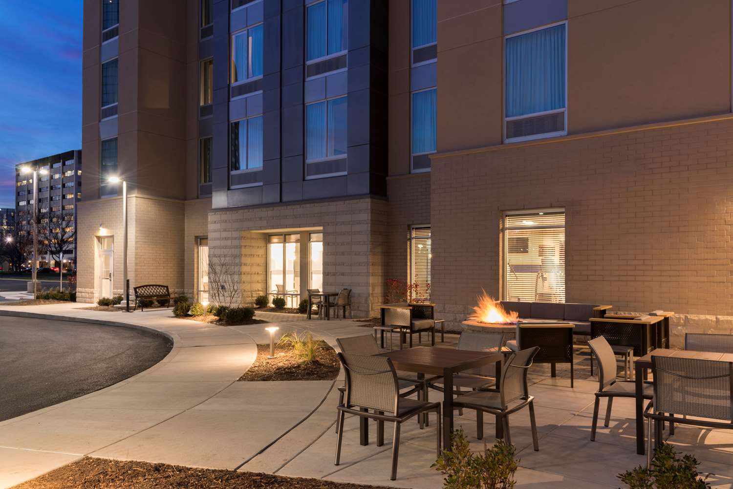 Hampton Inn & Suites Indianapolis-Keystone 2