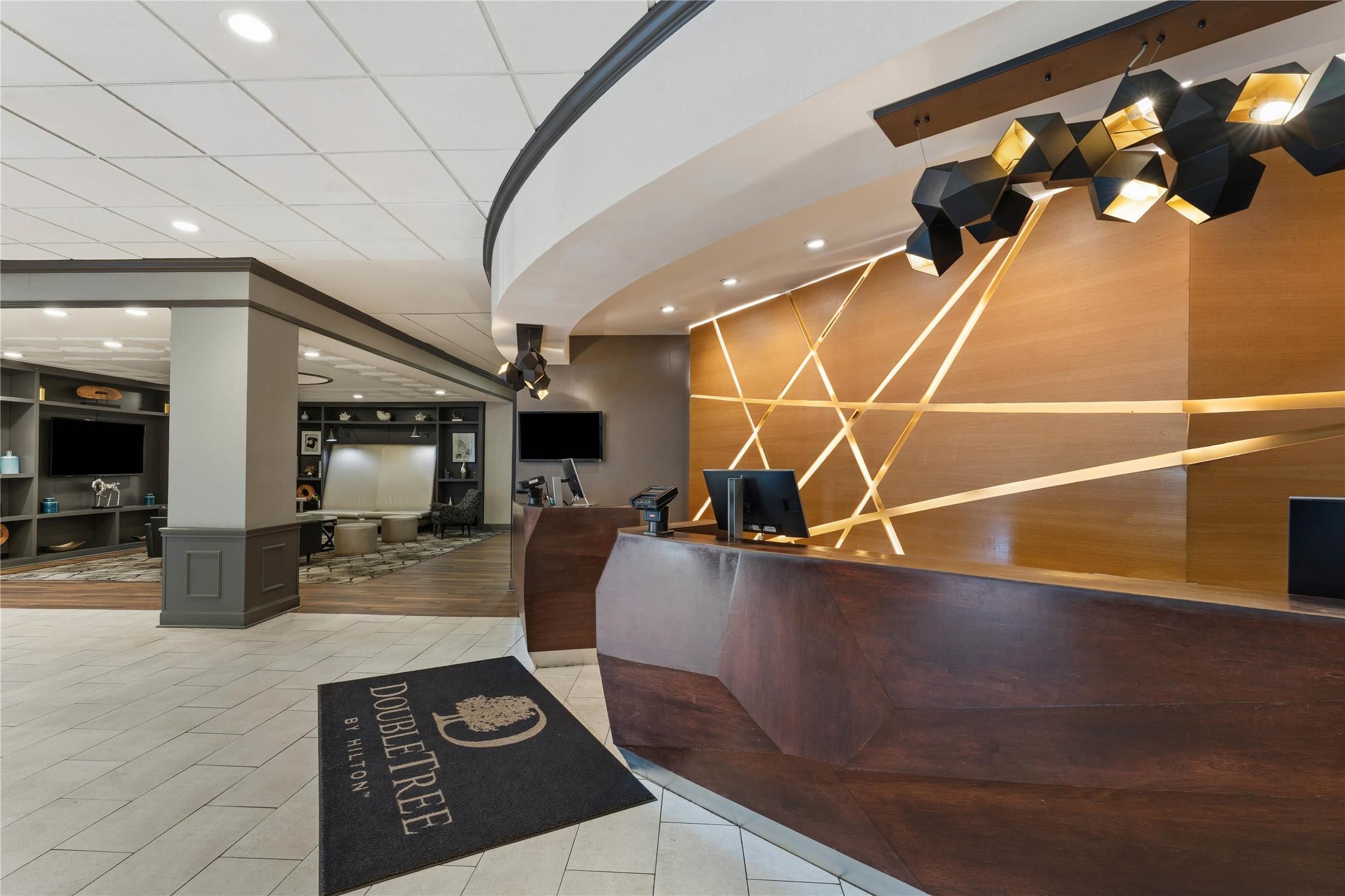 DoubleTree by Hilton Hotel Wilmington 1