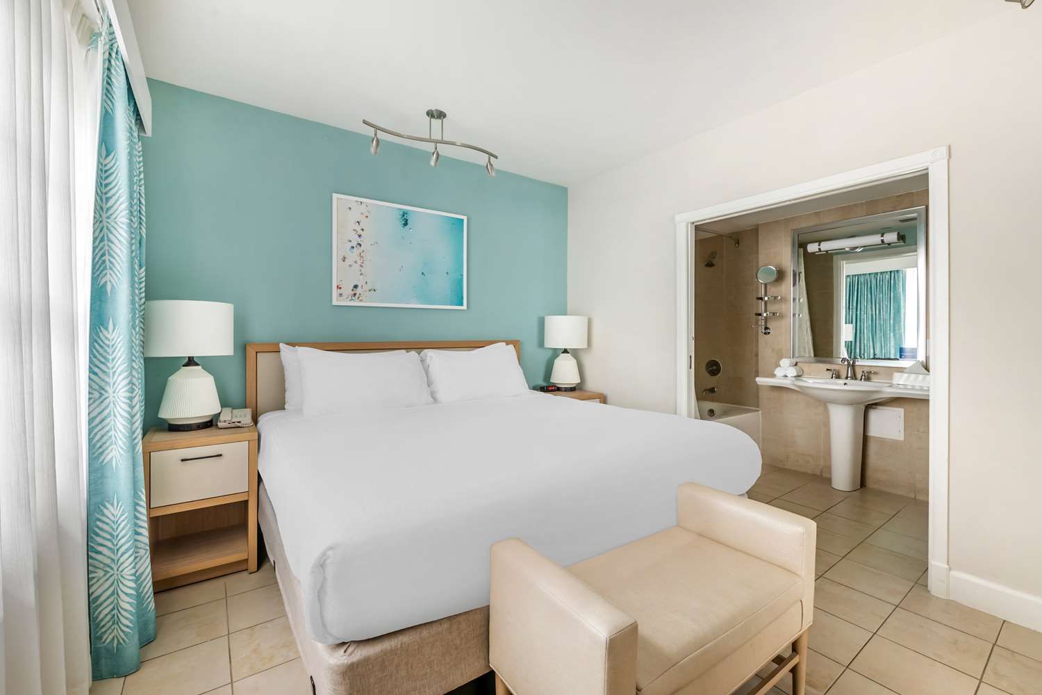 1 bedroom suite
