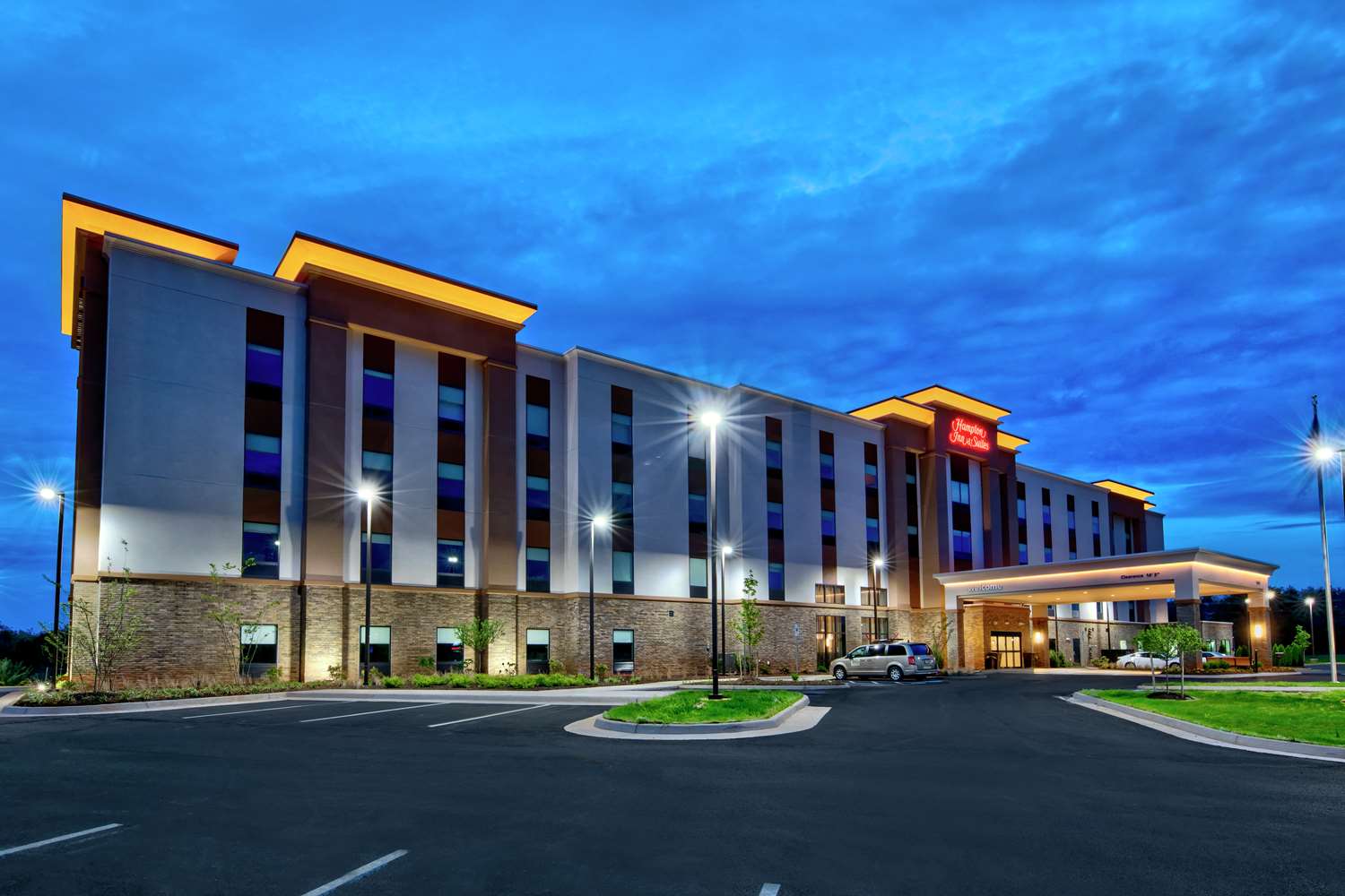 Hampton Inn & Suites Culpeper 2