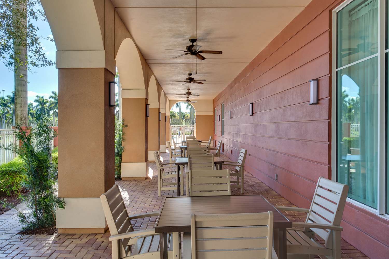 Hampton Inn & Suites Ft. Lauderdale/Miramar 2