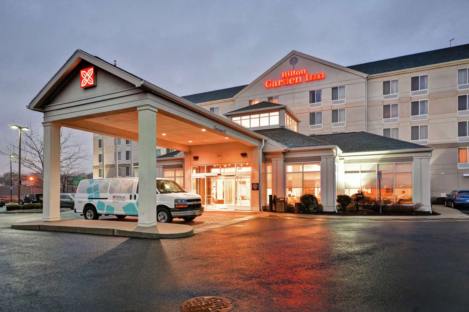 Hilton Garden Inn Ridgefield Park 2