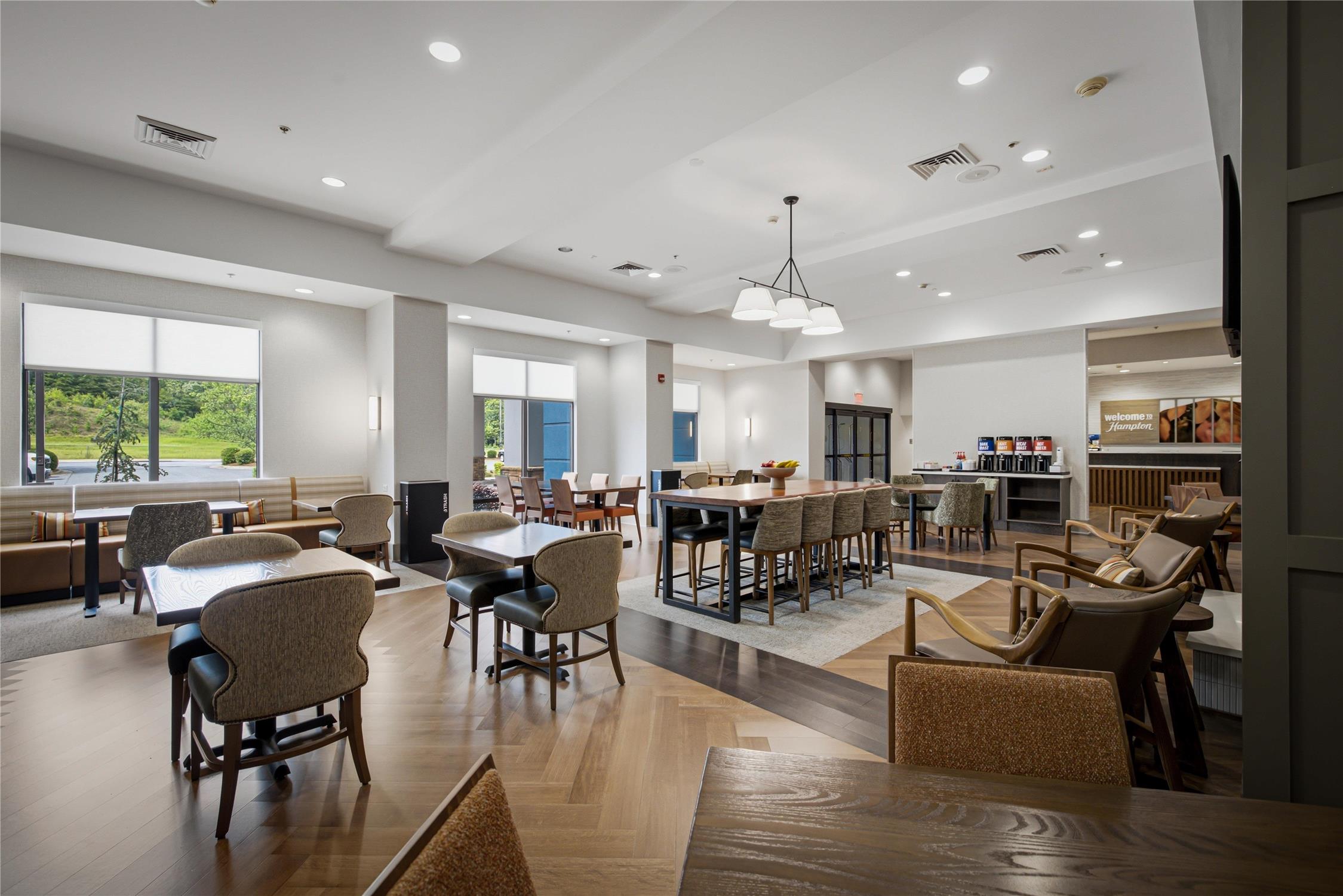 Hampton Inn Hickory 2