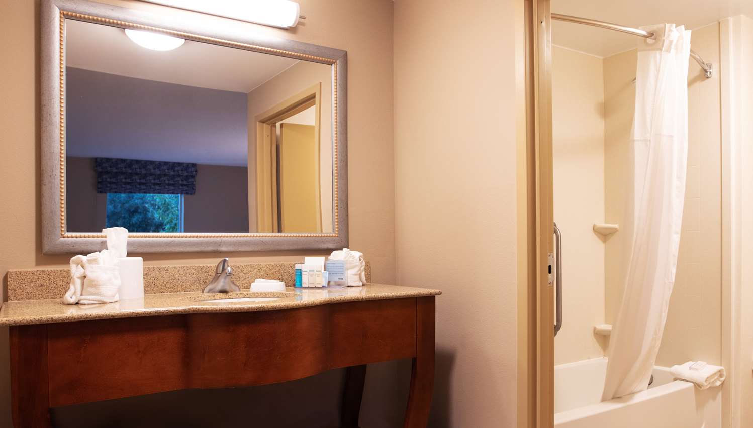 Non-smoking Suite