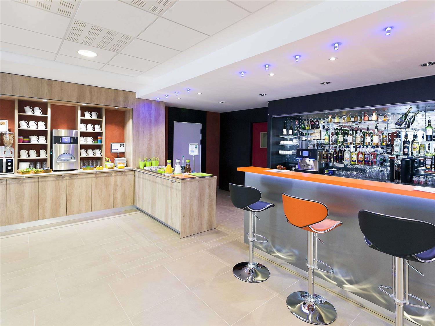 ibis Styles Flers 1