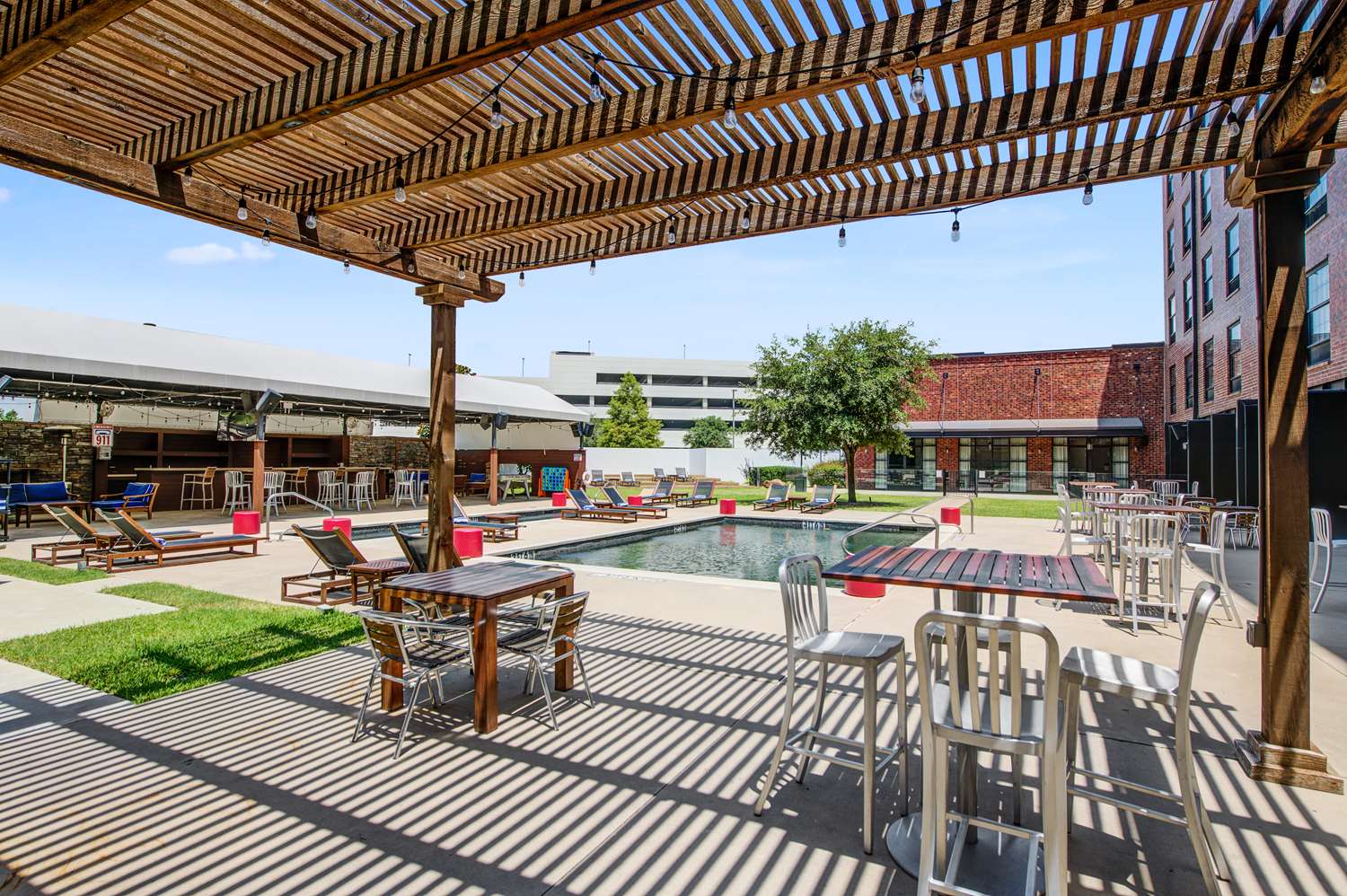 NYLO Las Colinas Hotel, Tapestry Collection by Hilton 1
