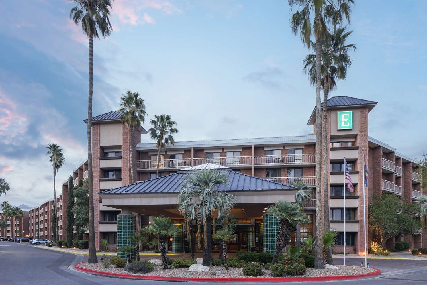 Embassy Suites by Hilton Tucson East 2