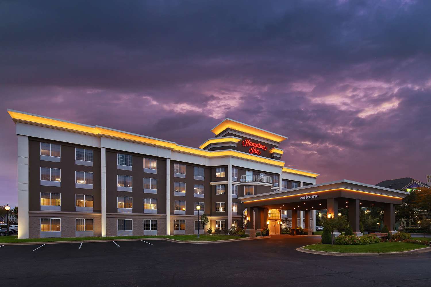 Hampton Inn Holland 1