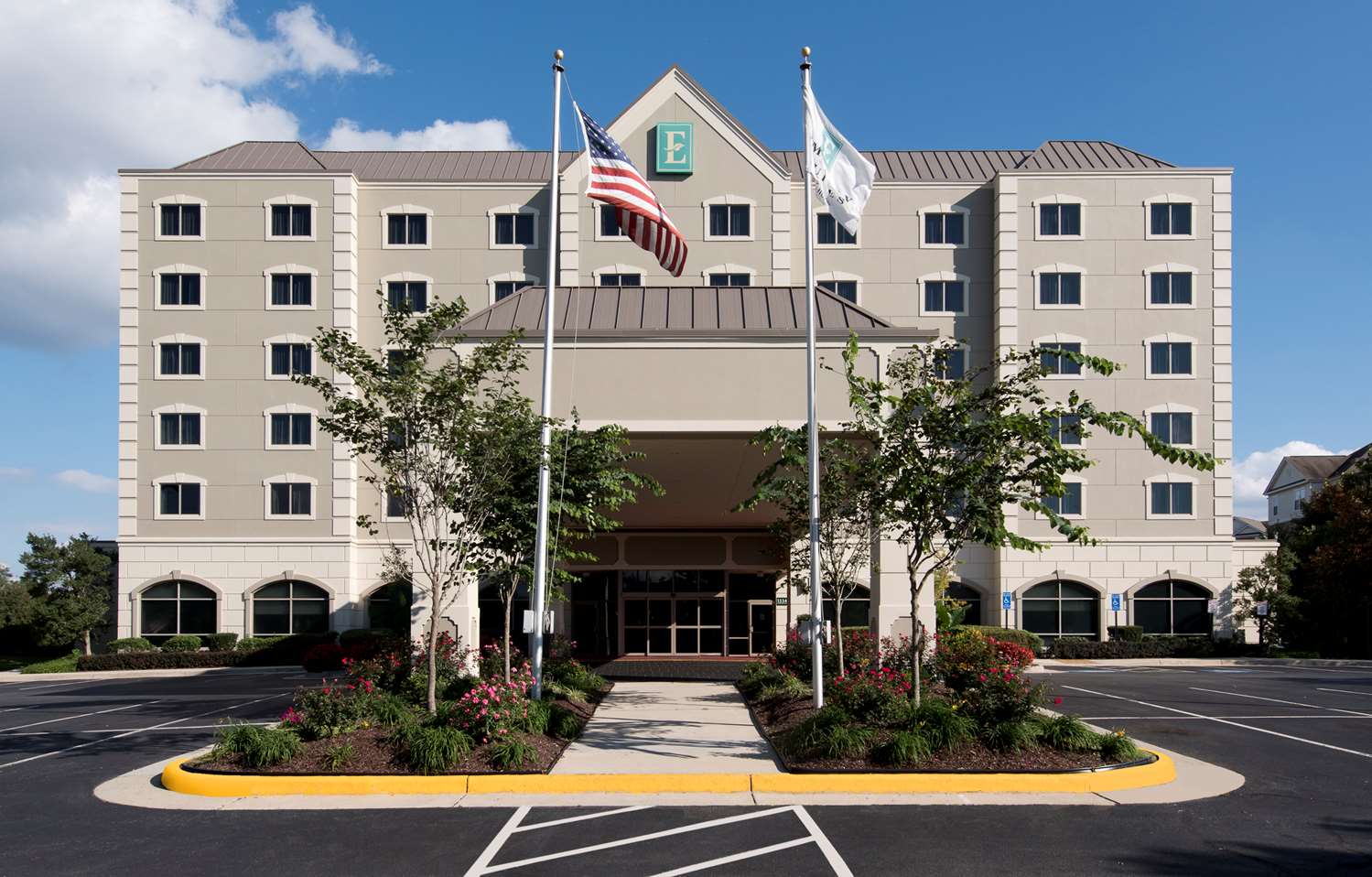 Embassy Suites by Hilton Dulles Airport 2
