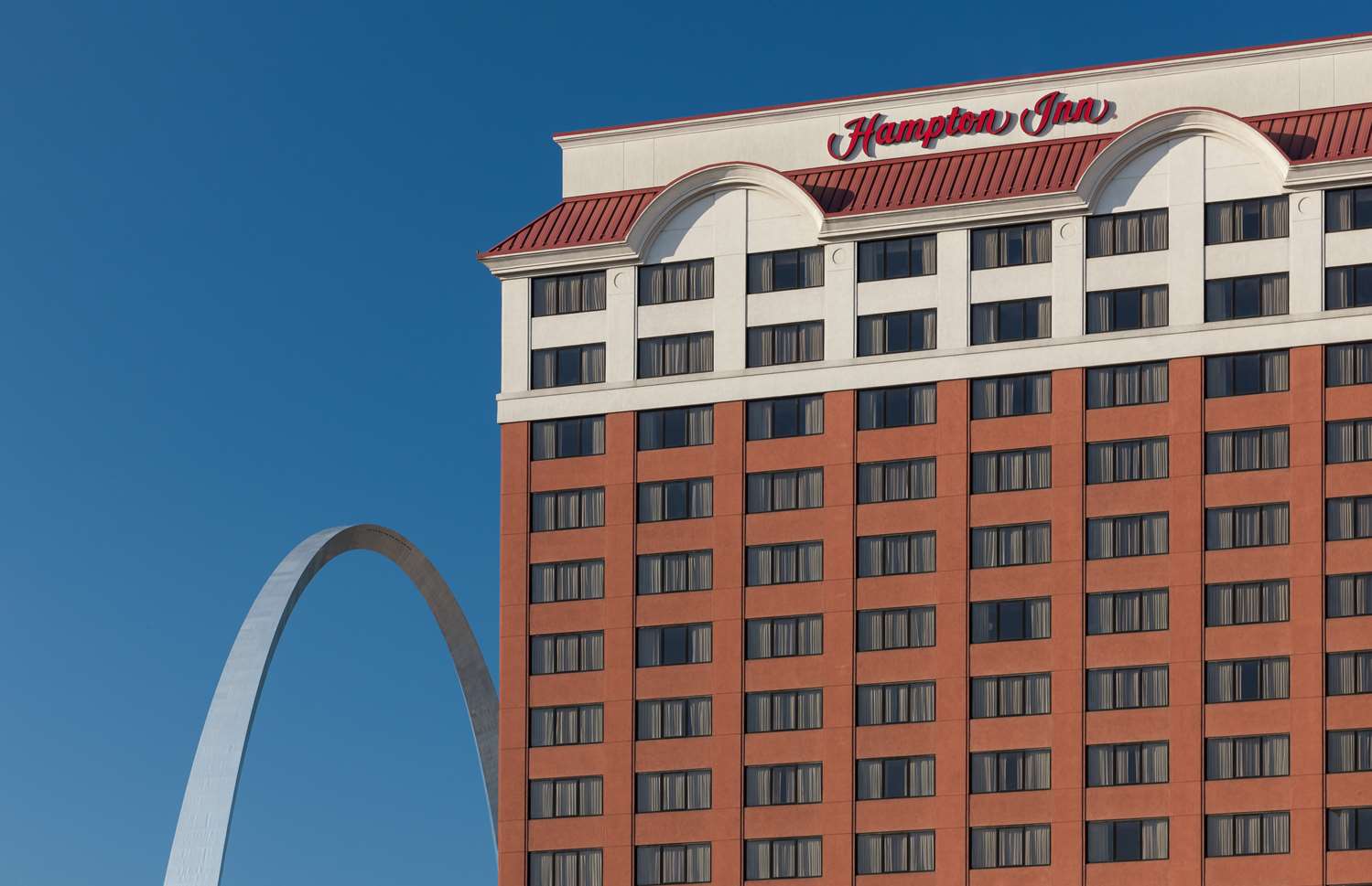 Hampton Inn St. Louis-Downtown (At the Gateway Arch) 2
