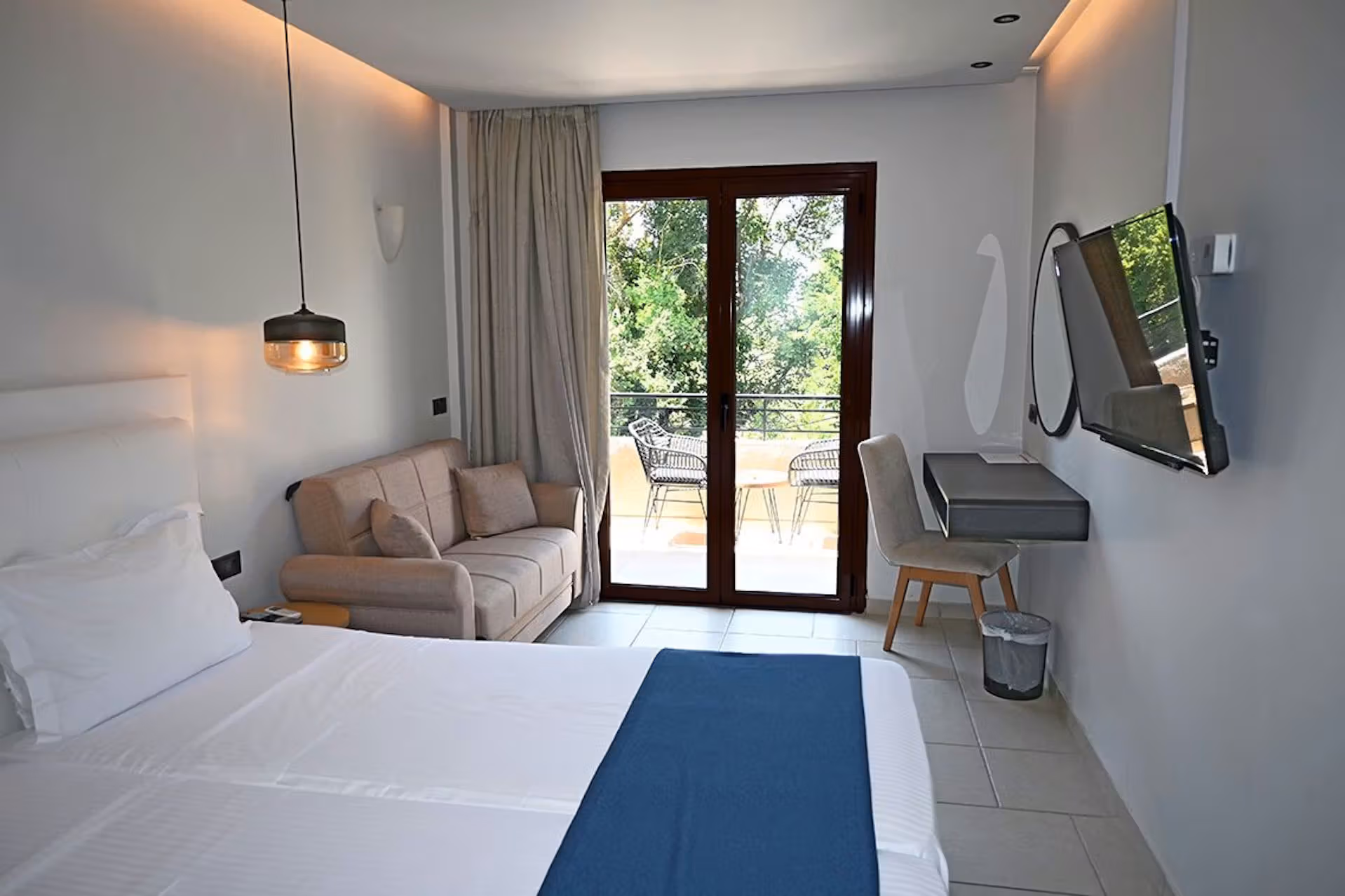 Superior Double Room with Garden View