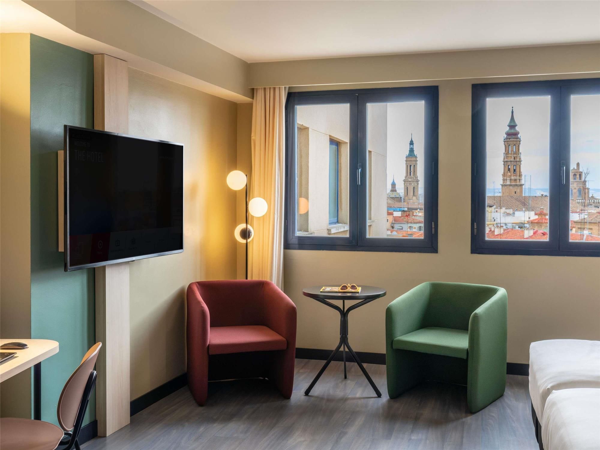 Ibis Styles Zaragoza Centro 2
