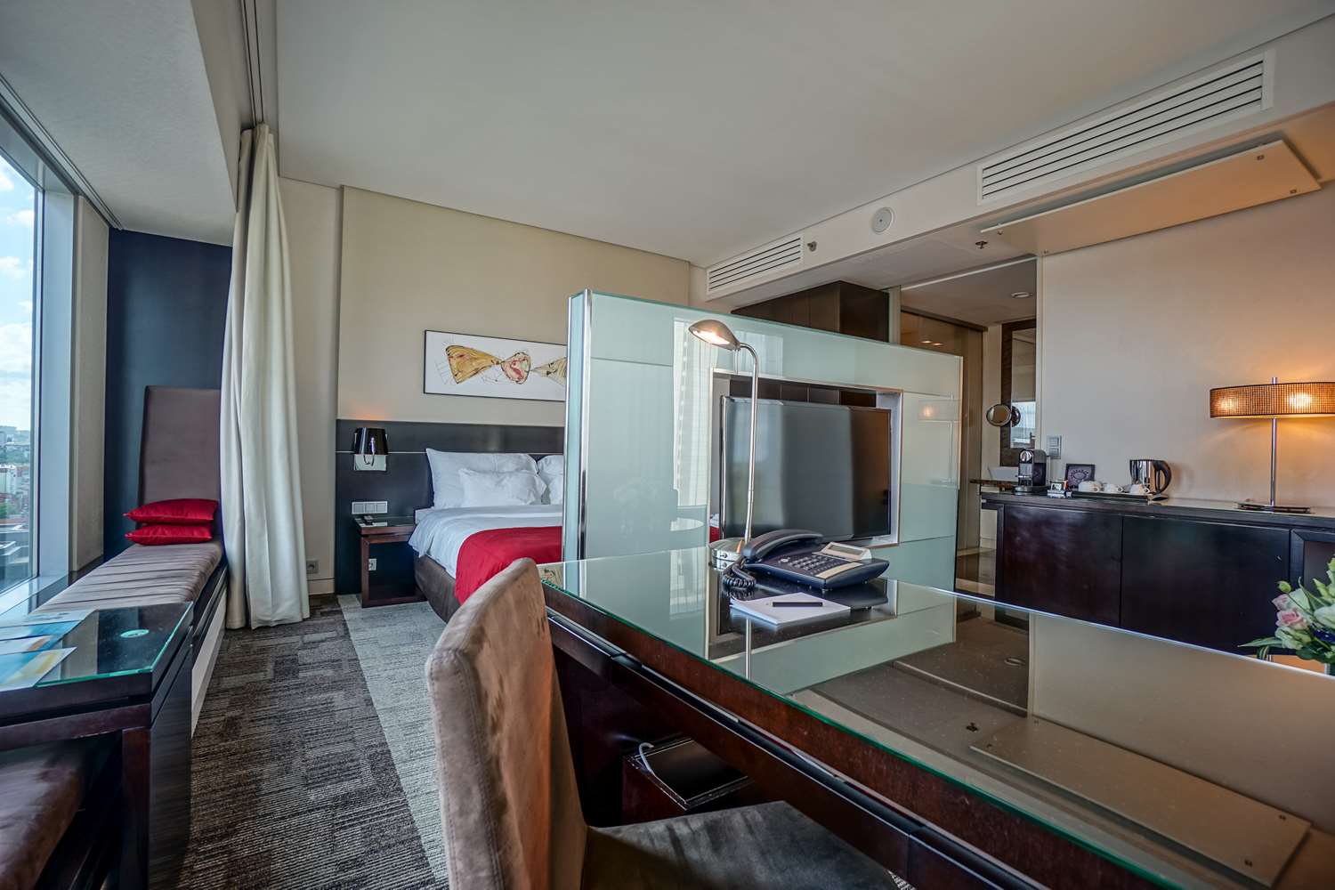 Executive Suite