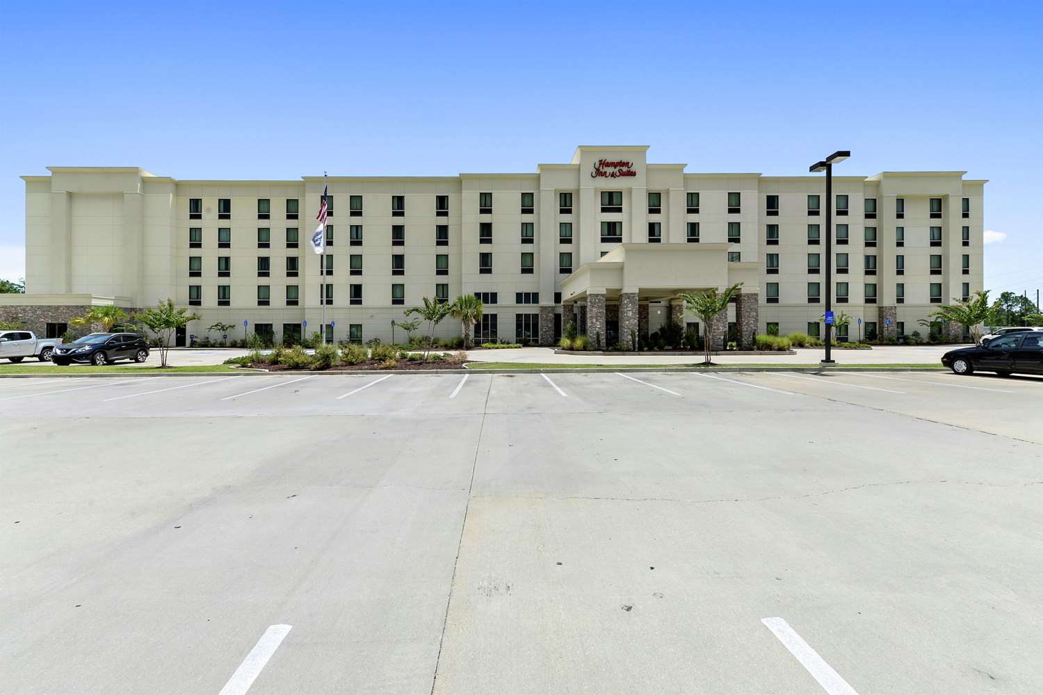 Hampton Inn & Suites Gulfport I-10 2