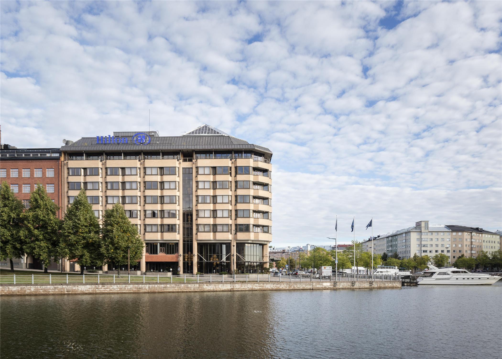 Hilton Helsinki Strand 1